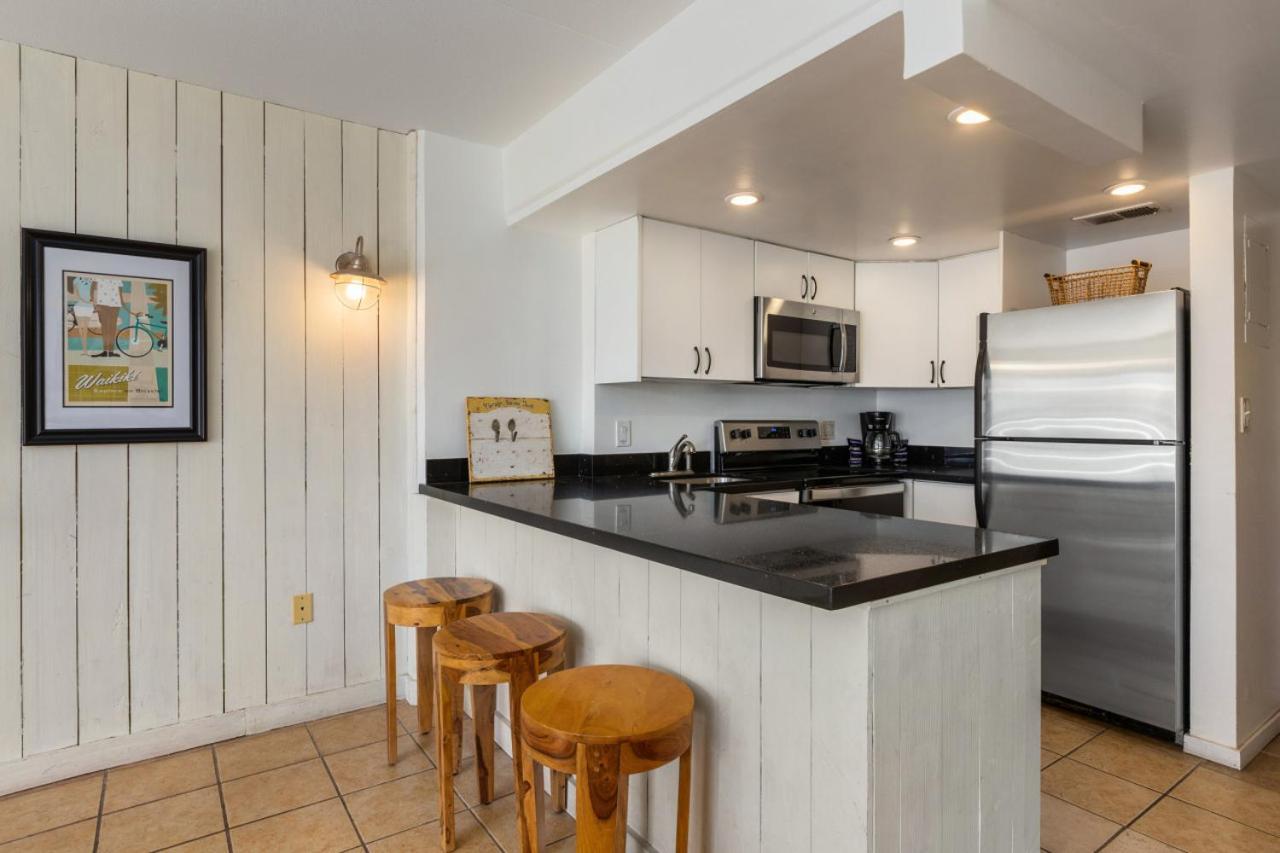 Ocean Front Amazing One Bedroom Ferienhaus